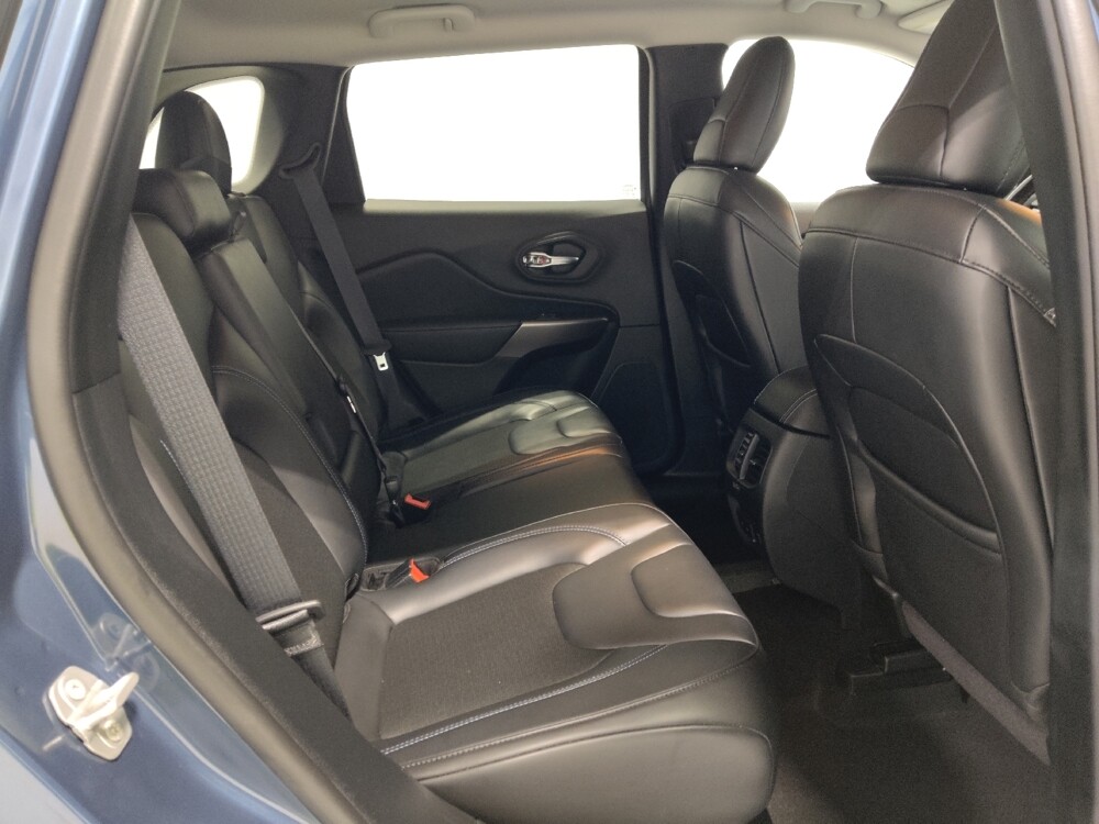 2020 Jeep Cherokee in Columbus, OH 43231 - 18135860 19