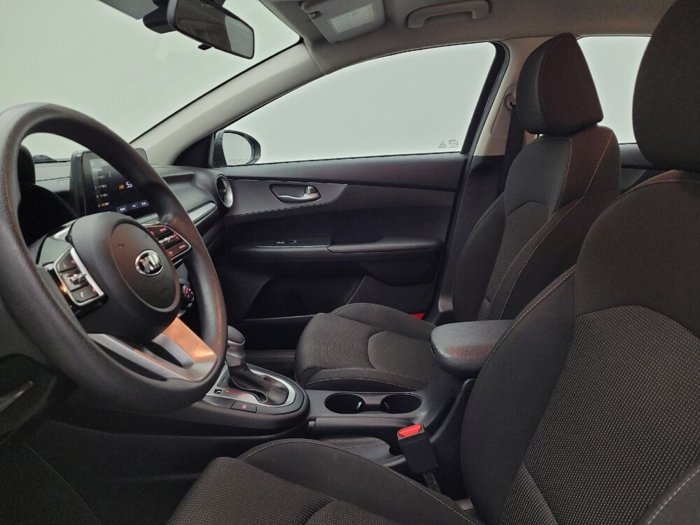 2020 Kia Forte in Cincinnati, OH 45255 - 18135862 17