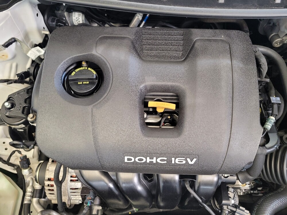 2017 Kia Forte in Louisville, KY 40258 - 18135863 30