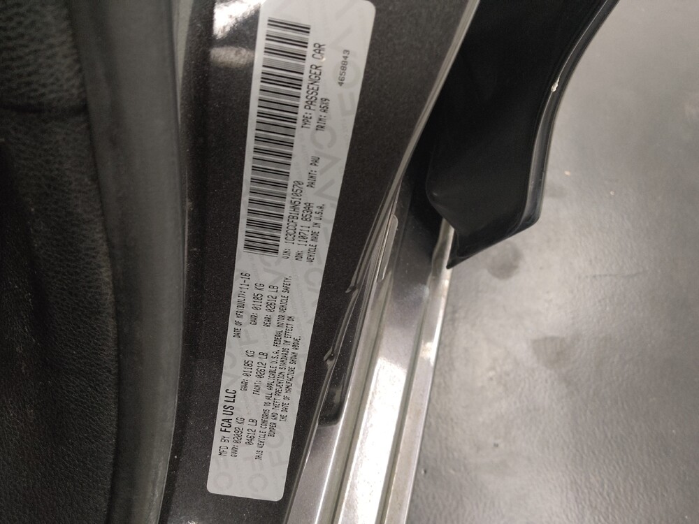 2017 Chrysler 200 in St. Louis, MO 63136 - 18135869 33