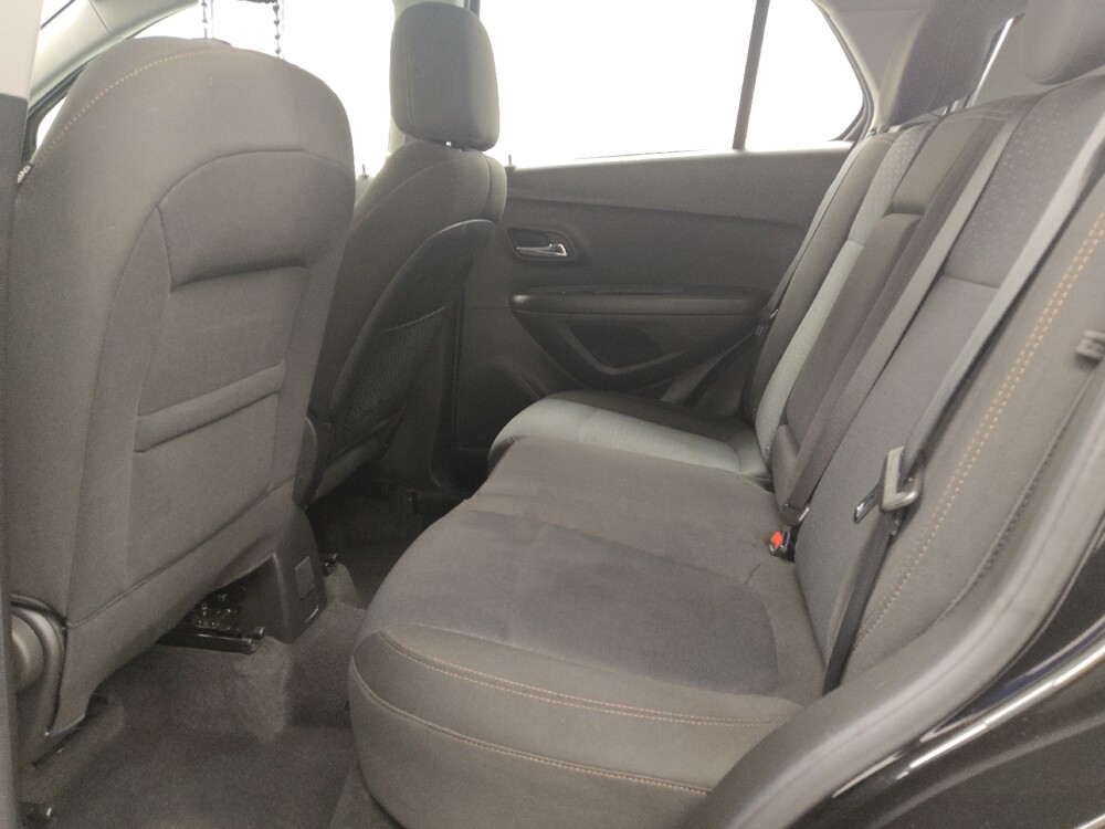 2020 Chevrolet Trax in St. Louis, MO 63136 - 18135870 18