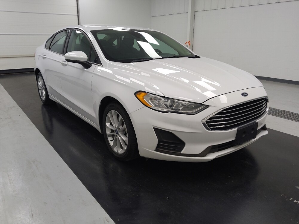 2020 Ford Fusion in St. Louis, MO 63136 - 18135871 13