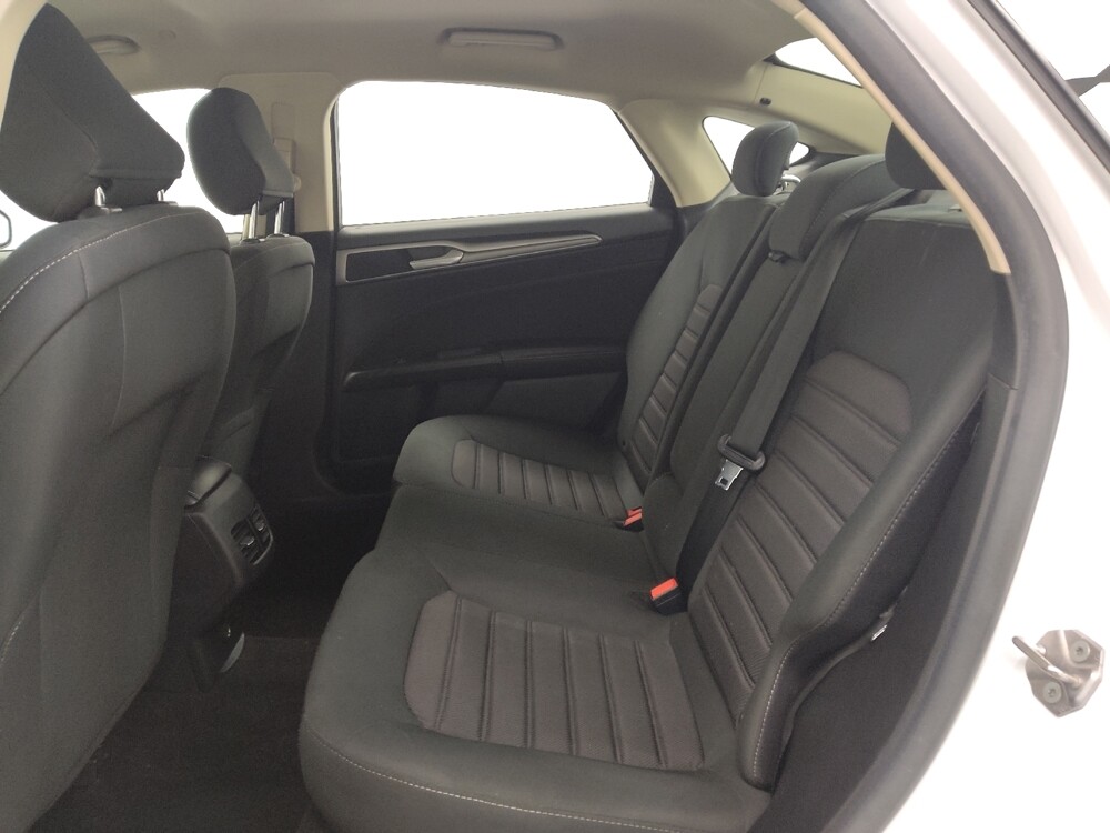 2020 Ford Fusion in St. Louis, MO 63136 - 18135871 18