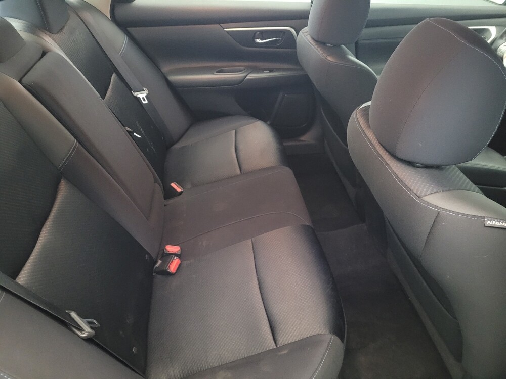 2016 Nissan Altima in Chesapeake, VA 23320 - 18135874 19