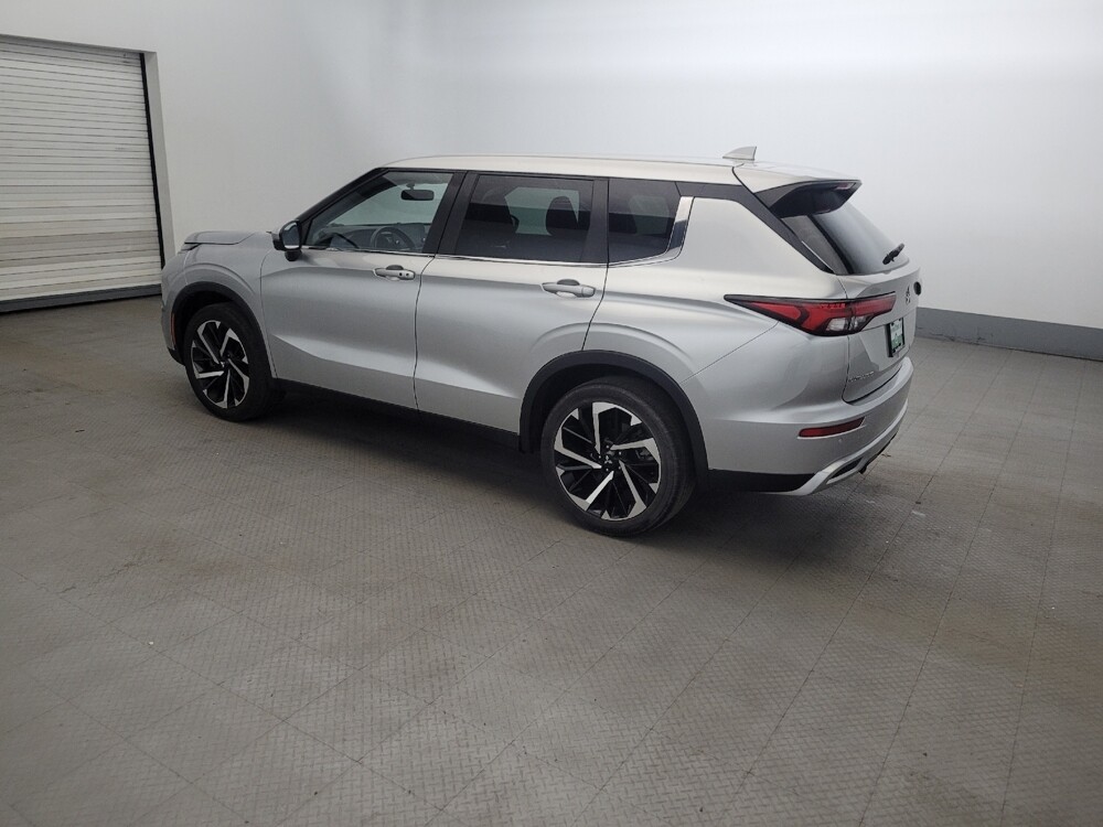 2022 Mitsubishi Outlander in Owings Mills, MD 21117 - 18135877 3