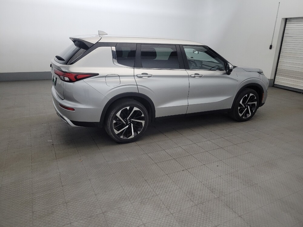 2022 Mitsubishi Outlander in Owings Mills, MD 21117 - 18135877 10