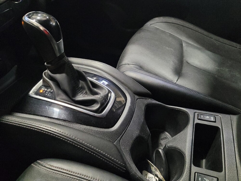 2017 Nissan Rogue in Pittsburgh, PA 15236 - 18135879 26