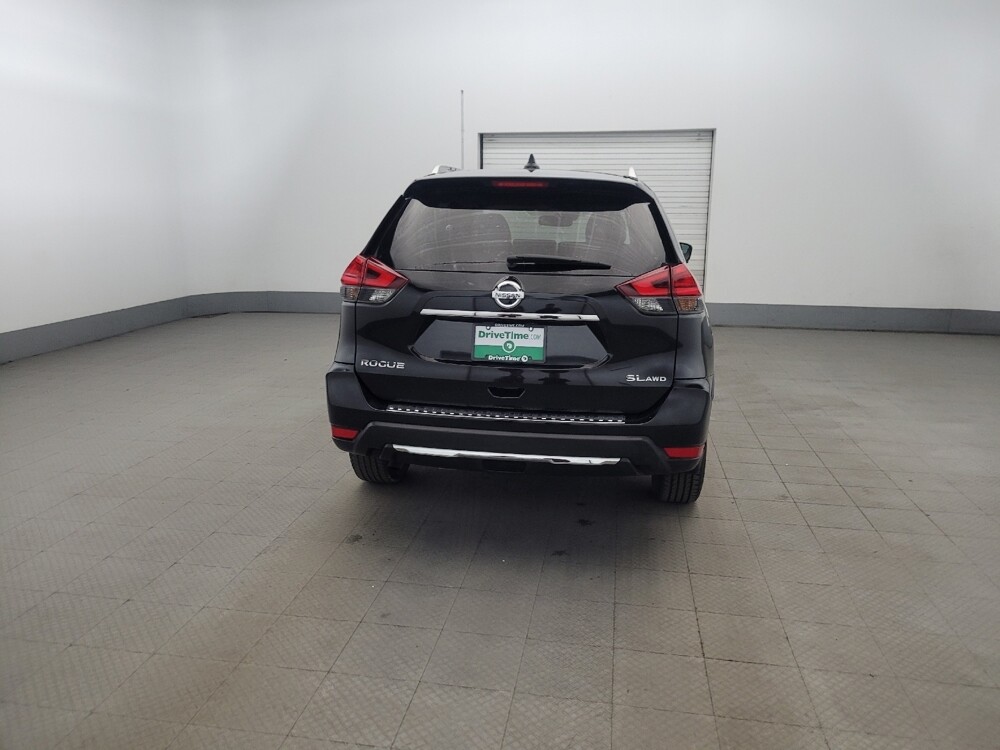2017 Nissan Rogue in Pittsburgh, PA 15236 - 18135879 7
