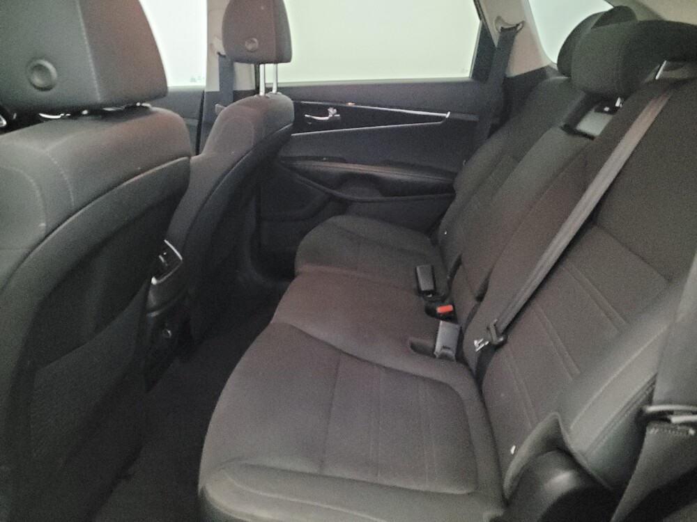 2020 Kia Sorento in Newport News, VA 23601 - 18135880 18
