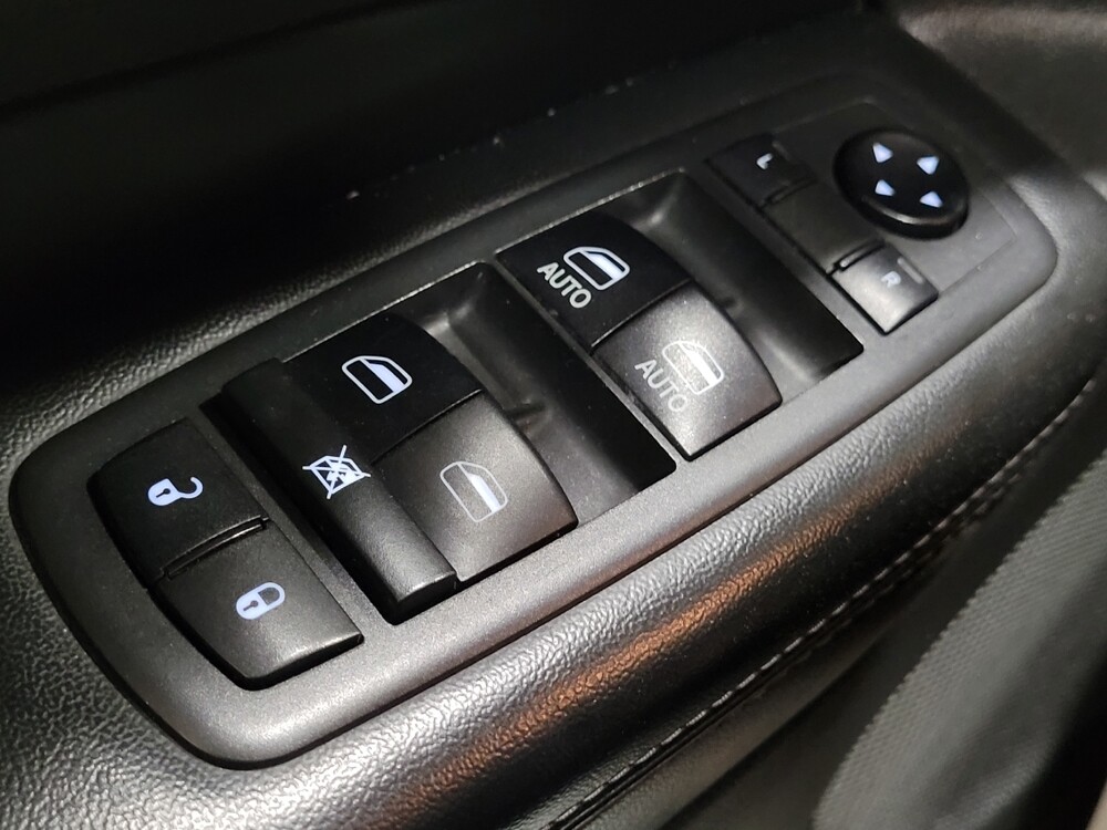 2019 Jeep Grand Cherokee in Chesapeake, VA 23320 - 18135884 27