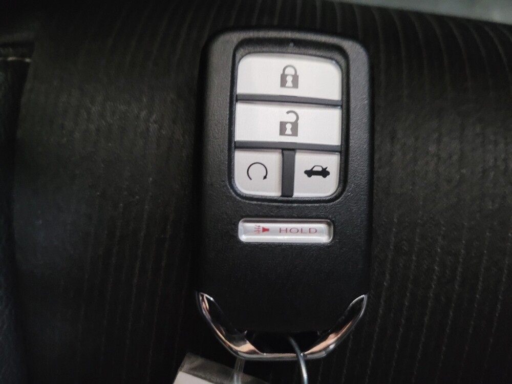 2018 Honda Accord in Chesapeake, VA 23320 - 18135885 32