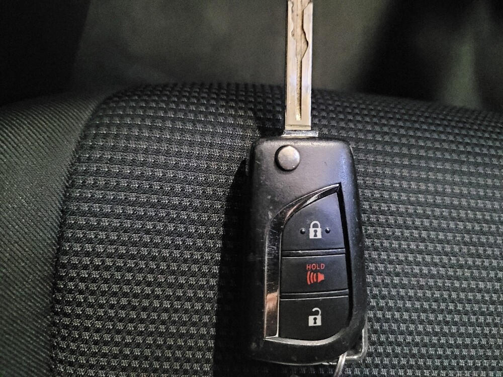 2021 Toyota RAV4 in Owings Mills, MD 21117 - 18135886 32