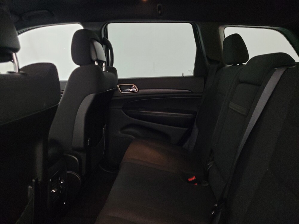 2016 Jeep Grand Cherokee in Allentown, PA 18103 - 18135891 18