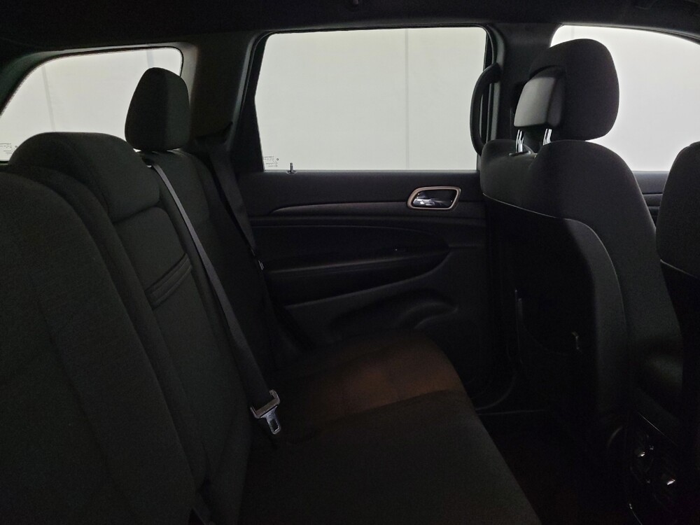 2016 Jeep Grand Cherokee in Allentown, PA 18103 - 18135891 19