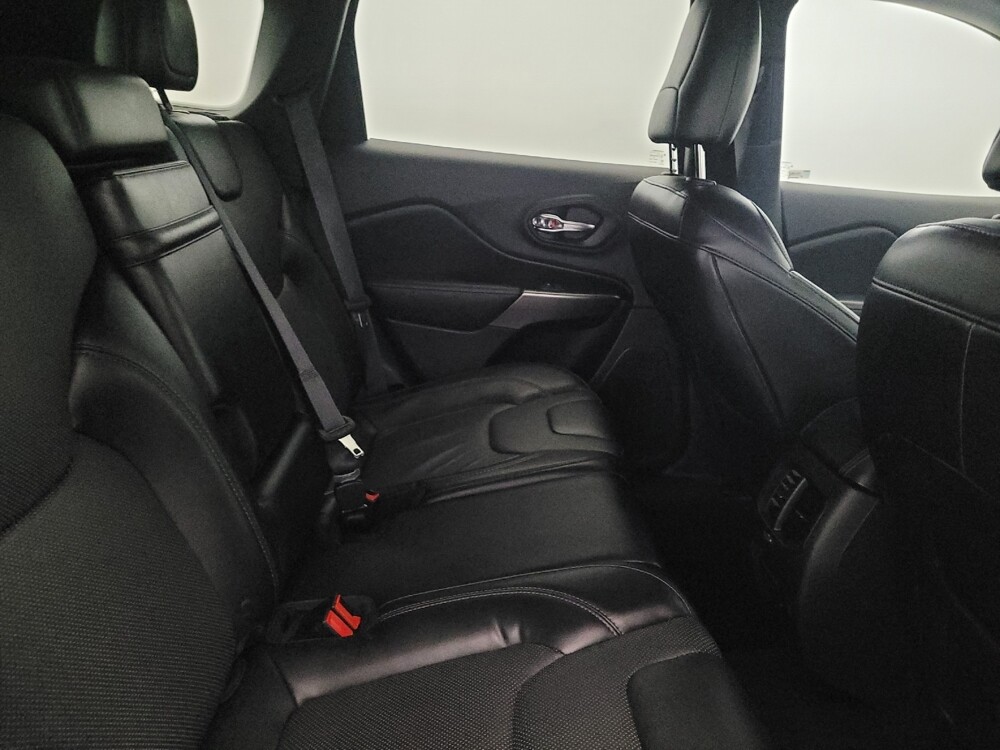 2019 Jeep Cherokee in Richmond, VA 23235 - 18135900 19