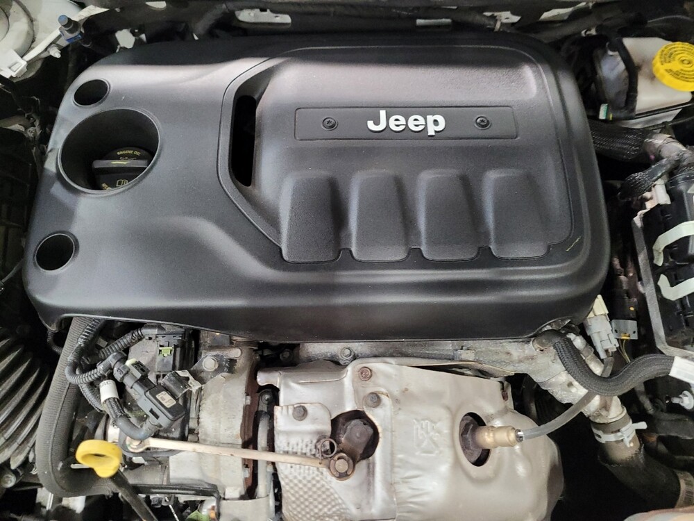 2019 Jeep Cherokee in Richmond, VA 23235 - 18135900 30