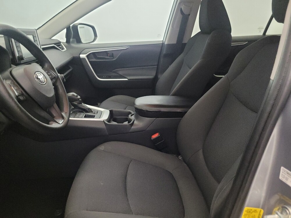 2021 Toyota RAV4 in Glen Burnie, MD 21061 - 18135902 17