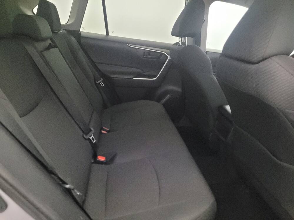 2021 Toyota RAV4 in Glen Burnie, MD 21061 - 18135902 19