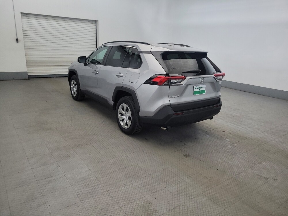 2021 Toyota RAV4 in Glen Burnie, MD 21061 - 18135902 5