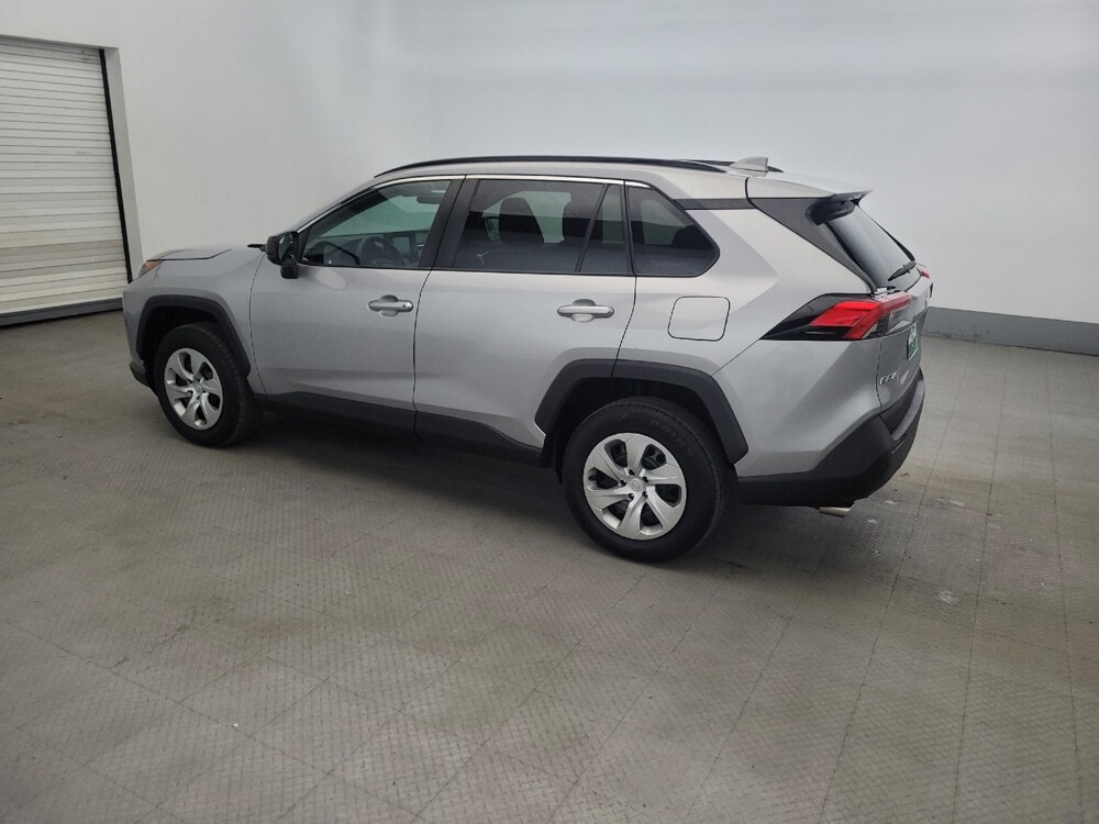 2021 Toyota RAV4 in Glen Burnie, MD 21061 - 18135902 3