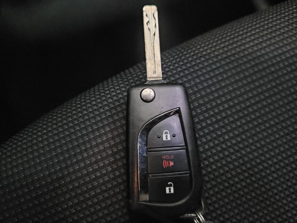 2021 Toyota RAV4 in Glen Burnie, MD 21061 - 18135902 32