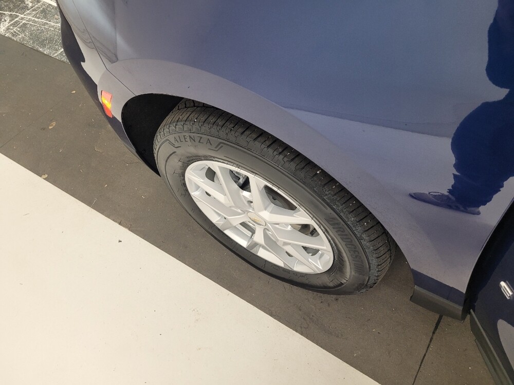 2023 Chevrolet Equinox in St. Louis, MO 63125 - 18135905 31