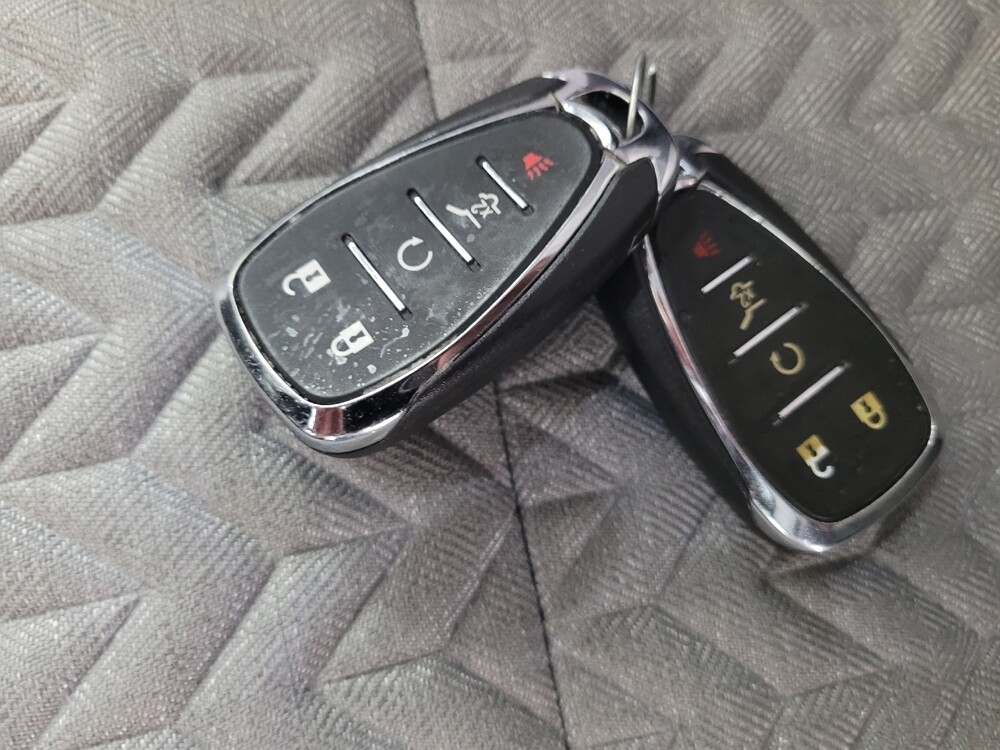 2023 Chevrolet Equinox in St. Louis, MO 63125 - 18135905 32