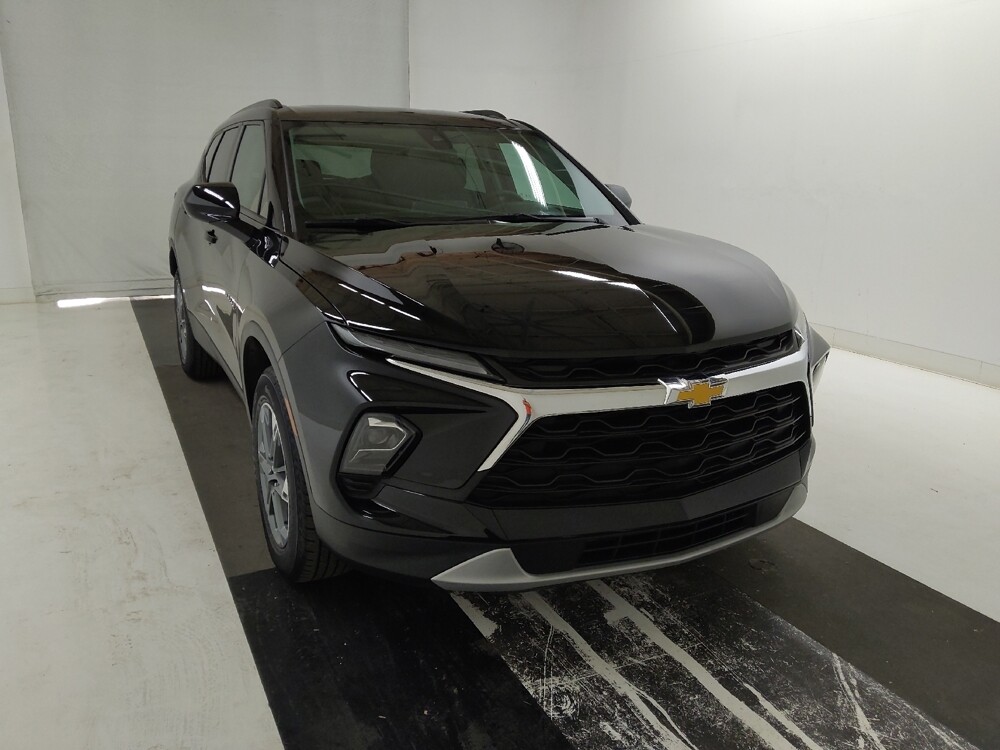 2024 Chevrolet Blazer in St. Louis, MO 63125 - 18135906 14