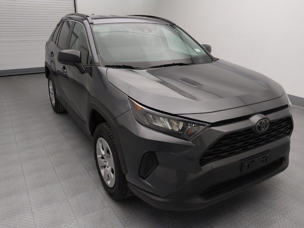 2019 Toyota RAV4 in Independence, MO 64055 - 18135907 14