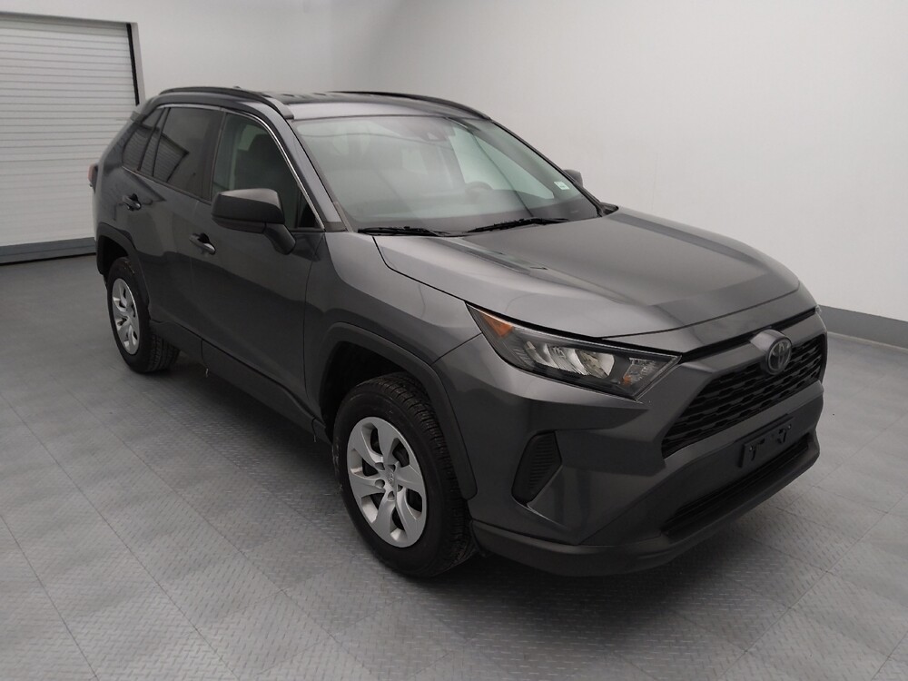 2019 Toyota RAV4 in Independence, MO 64055 - 18135907 13