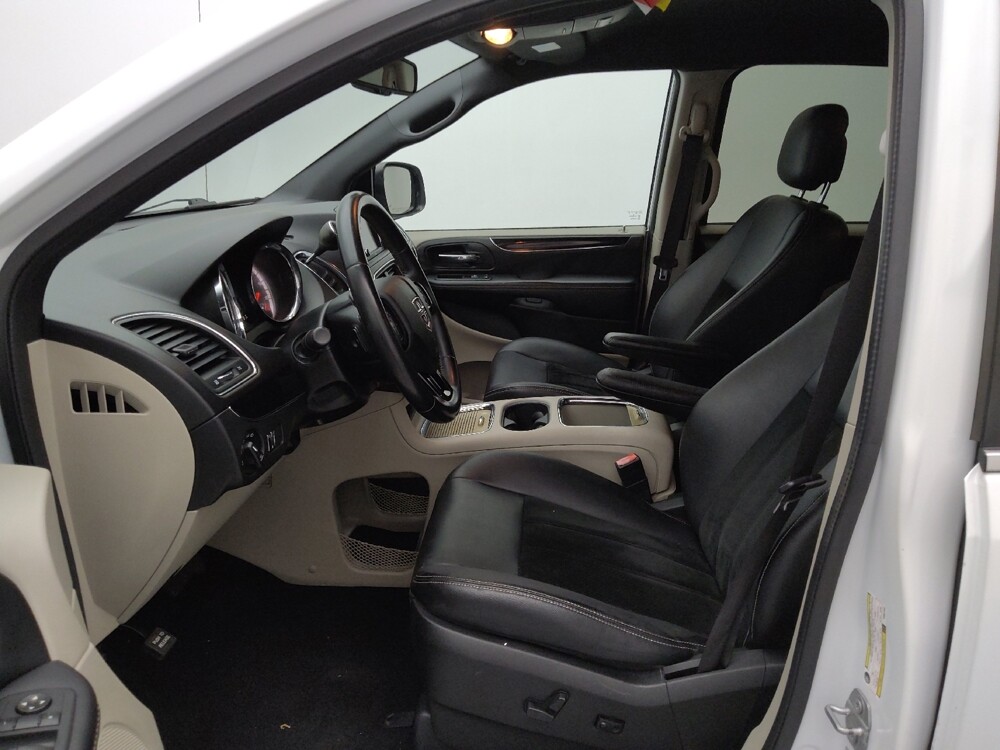 2017 Dodge Grand Caravan in Gladstone, MO 64118 - 18135914 17