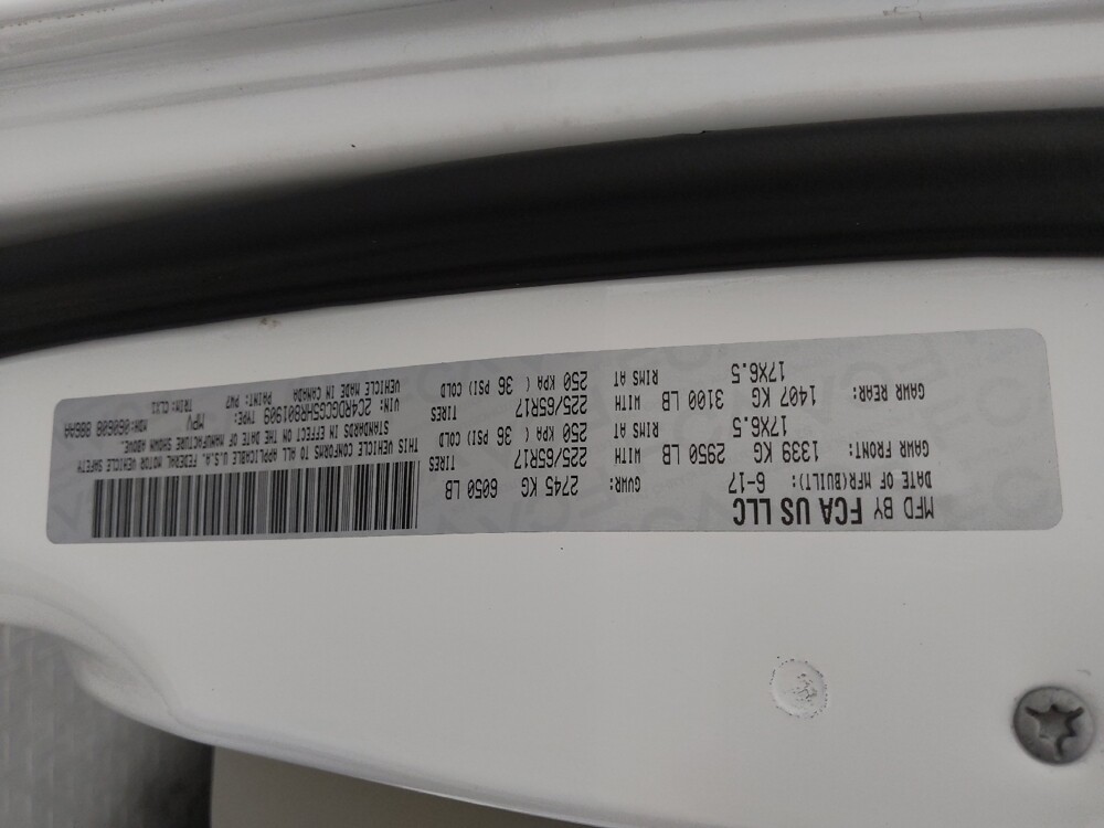 2017 Dodge Grand Caravan in Gladstone, MO 64118 - 18135914 33