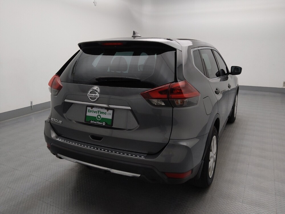 2018 Nissan Rogue in Gladstone, MO 64118 - 18135916 7