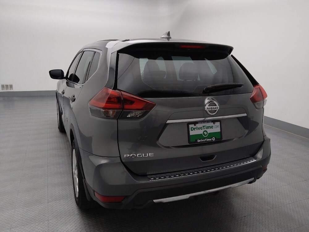 2018 Nissan Rogue in Gladstone, MO 64118 - 18135916 6