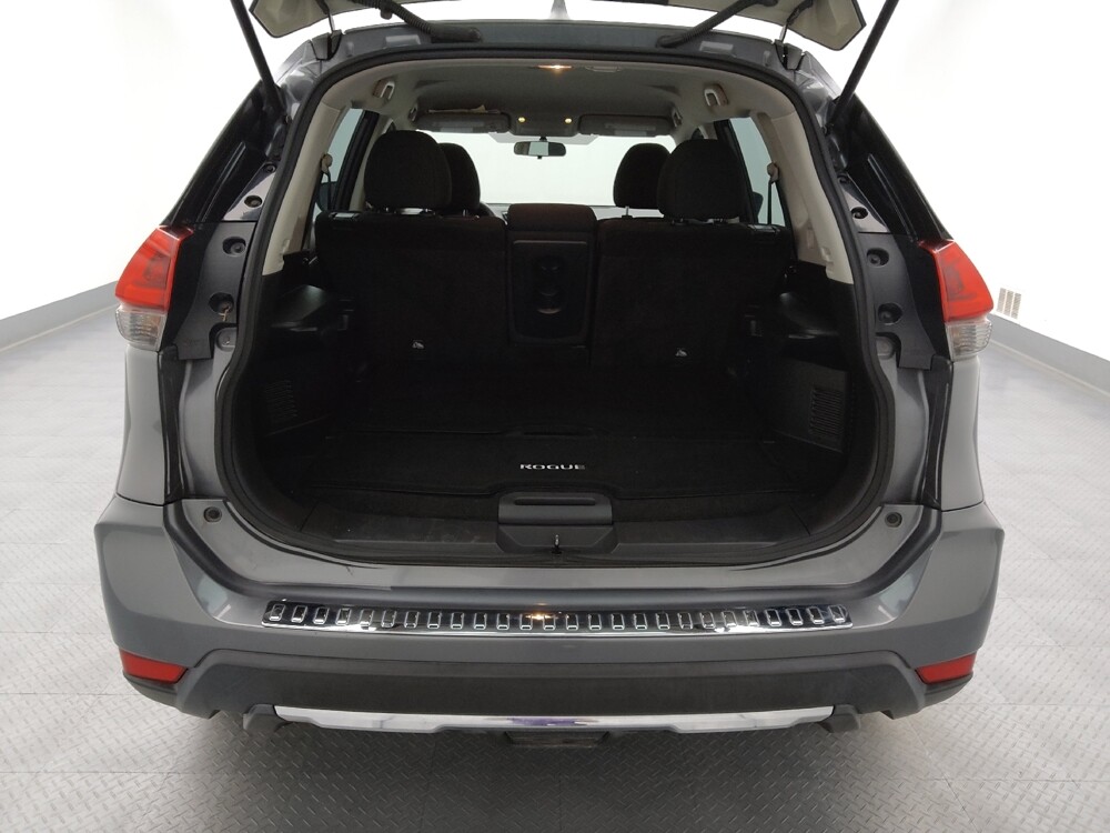 2018 Nissan Rogue in Gladstone, MO 64118 - 18135916 29