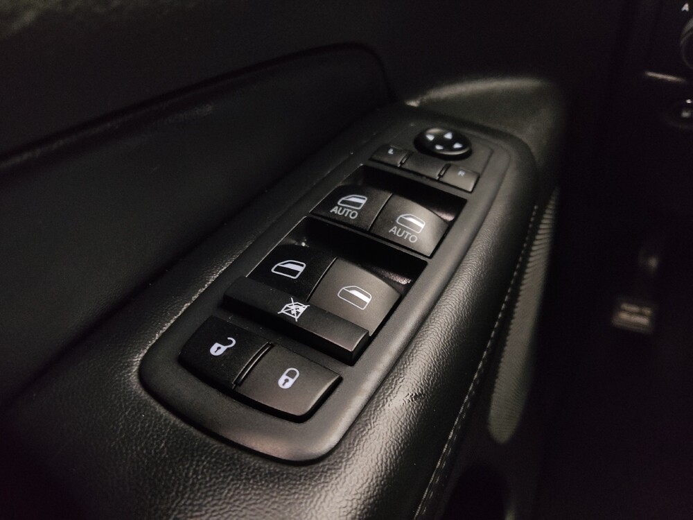 2020 Jeep Grand Cherokee in Wichita, KS 67207 - 18135918 27