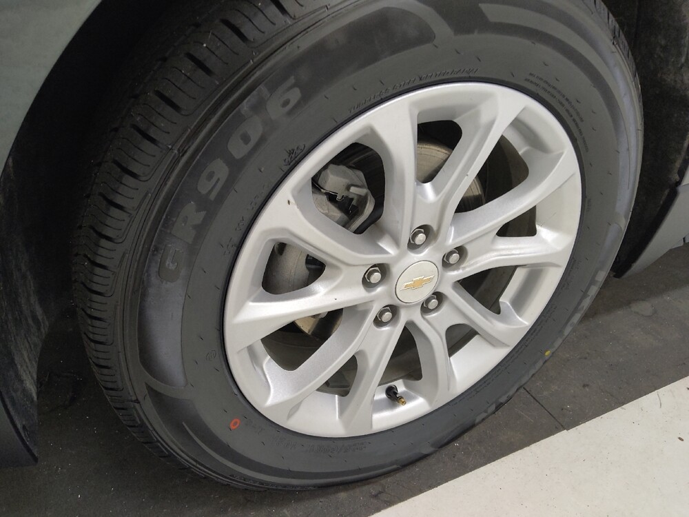 2020 Chevrolet Equinox in St. Louis, MO 63125 - 18135921 31