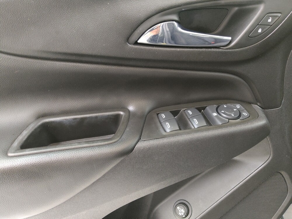 2020 Chevrolet Equinox in St. Louis, MO 63125 - 18135921 27