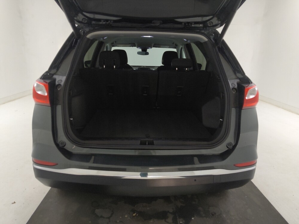 2020 Chevrolet Equinox in St. Louis, MO 63125 - 18135921 29