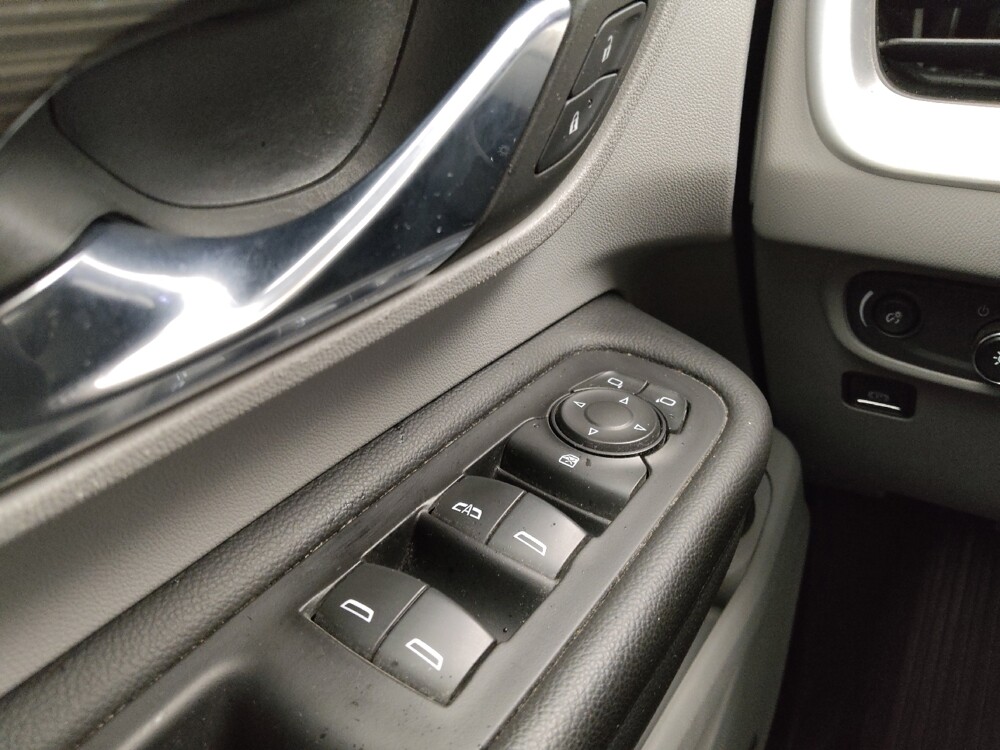 2023 GMC Terrain in Independence, MO 64055 - 18135922 27