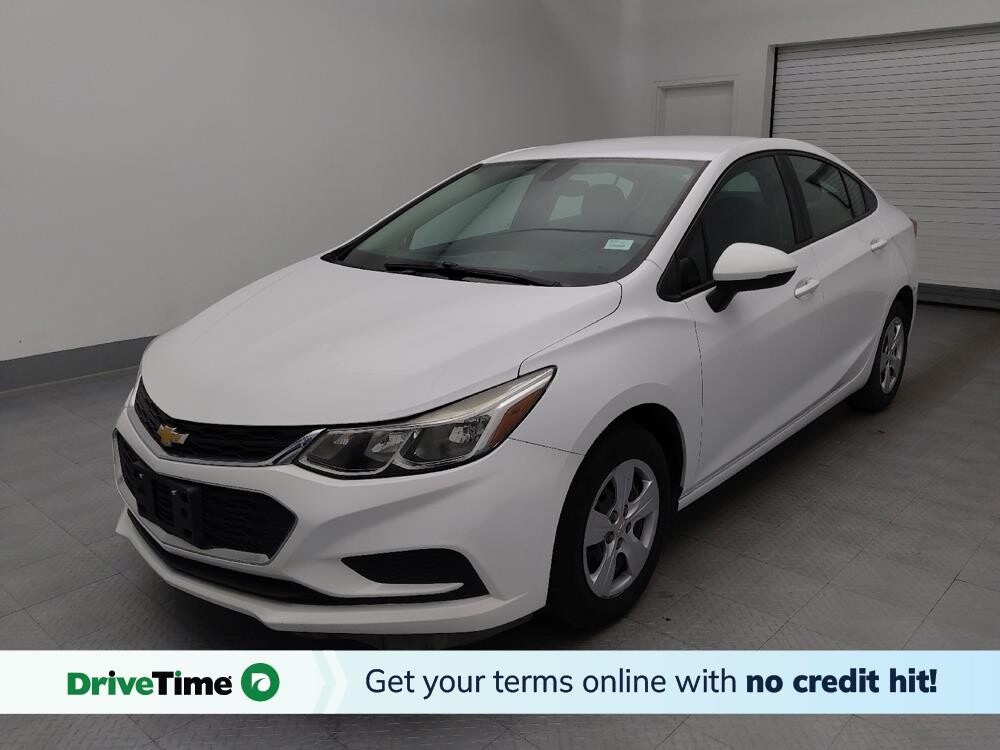 2017 Chevrolet Cruze in Topeka, KS 66611 - 18135924