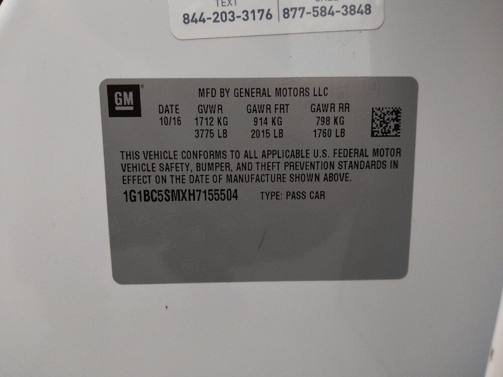 2017 Chevrolet Cruze in Topeka, KS 66611 - 18135924 33