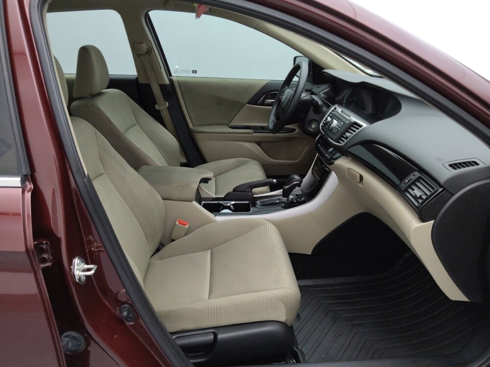 2017 Honda Accord in Springfield, MO 65807 - 18135926 21