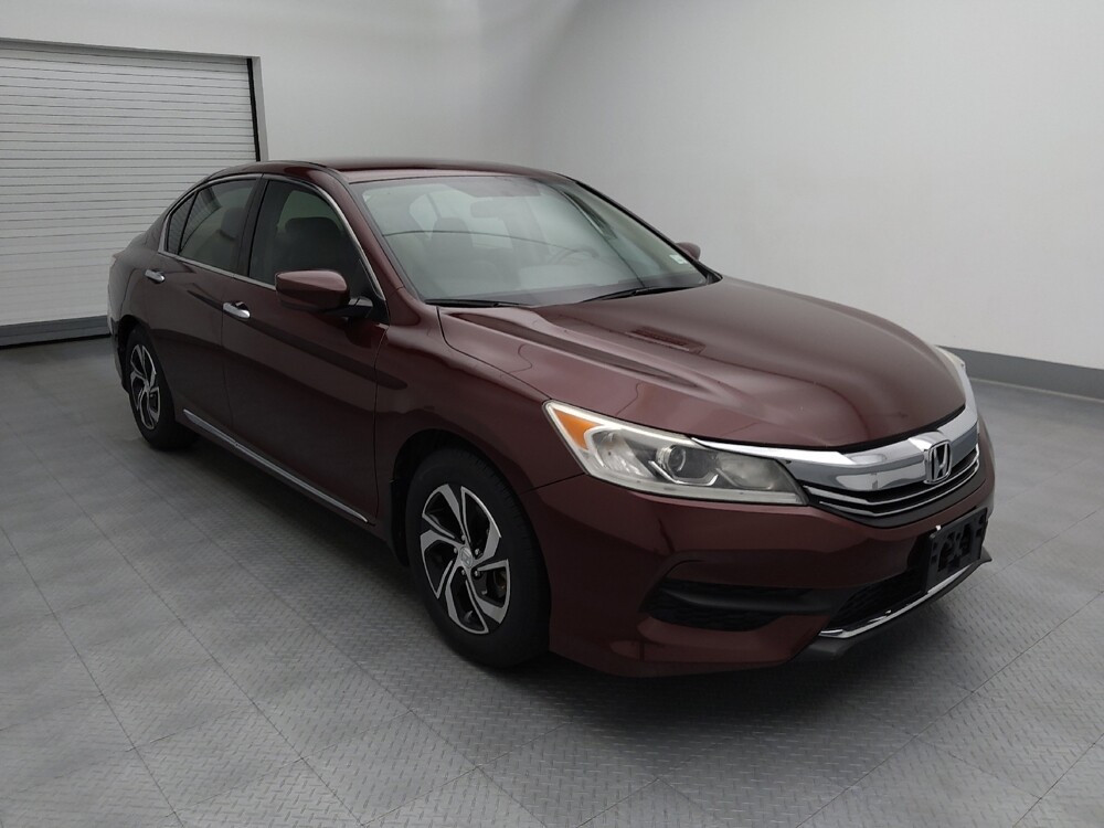 2017 Honda Accord in Springfield, MO 65807 - 18135926 13