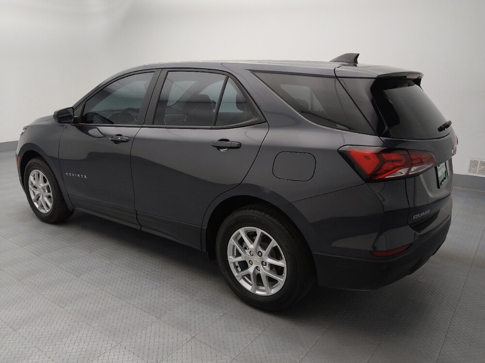 2022 Chevrolet Equinox in Gladstone, MO 64118 - 18135927 3