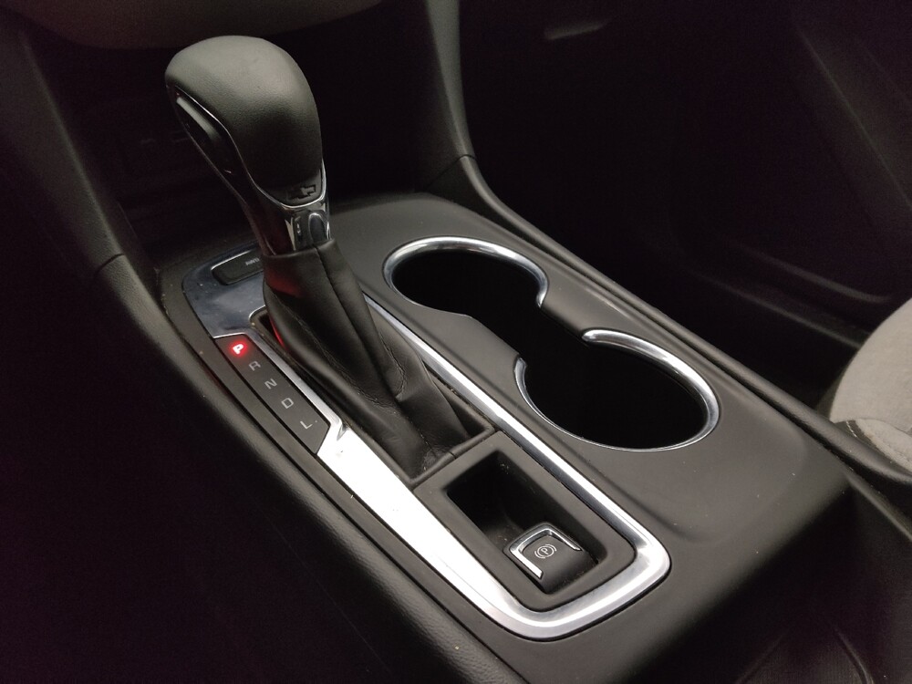 2022 Chevrolet Equinox in Gladstone, MO 64118 - 18135927 26