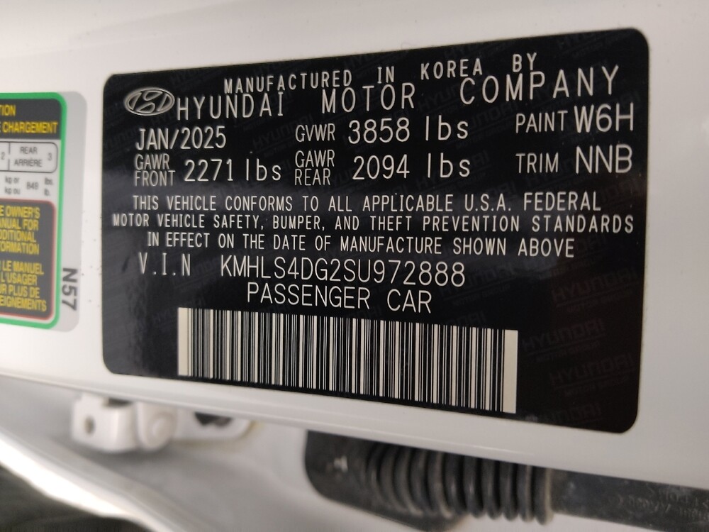 2025 Hyundai Elantra in Independence, MO 64055 - 18135928 33