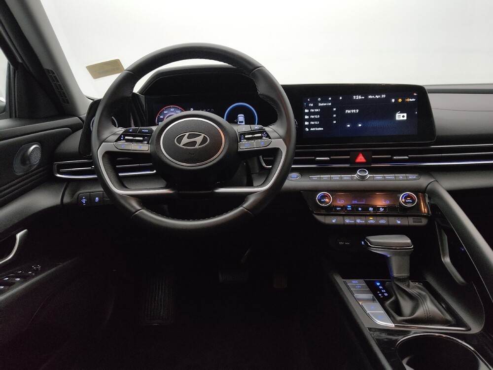2025 Hyundai Elantra in Independence, MO 64055 - 18135928 22