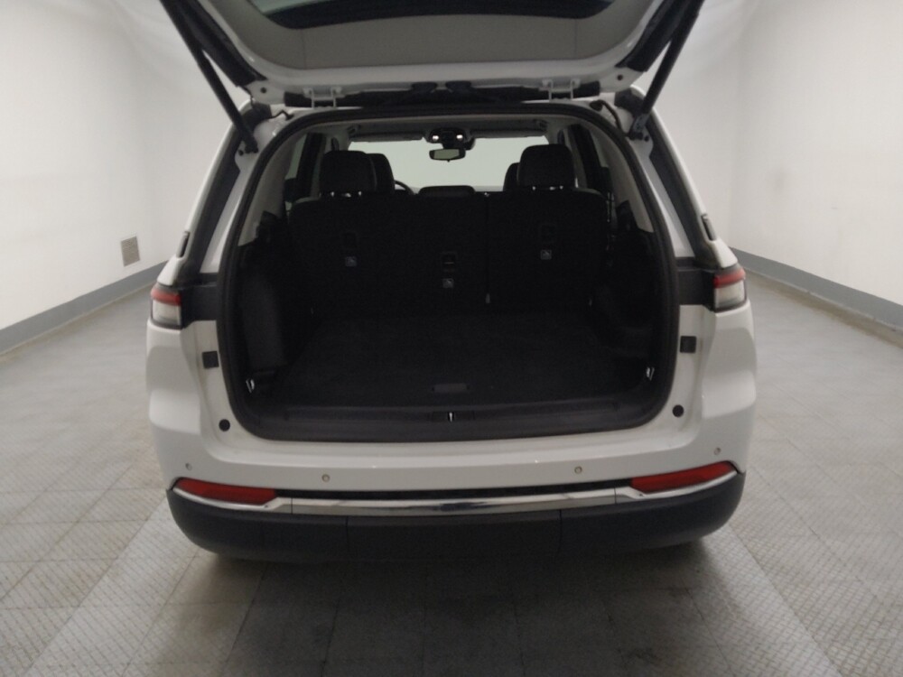 2023 Jeep Grand Cherokee in Midlothian, IL 60445 - 18135930 29