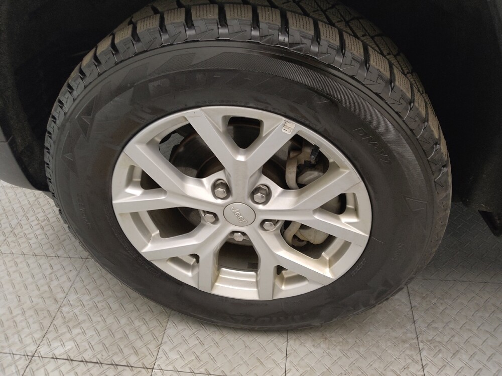 2023 Jeep Grand Cherokee in Midlothian, IL 60445 - 18135930 31